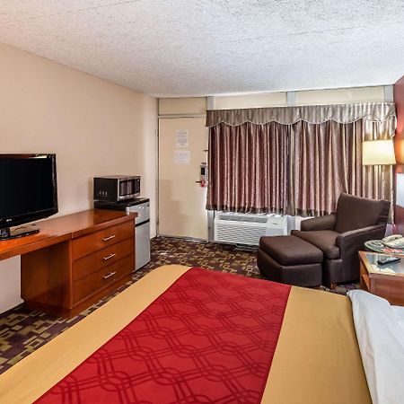 Econo Lodge Zanesville Exterior foto