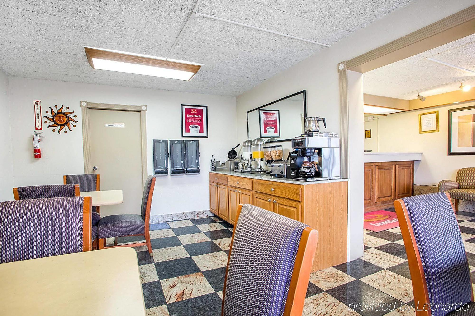 Econo Lodge Zanesville Exterior foto